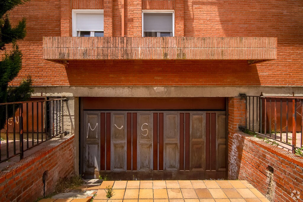 Immeuble residentiel dans Torrelaguna, Madrid à vendre Photo intérieure– Image 1 sur 2