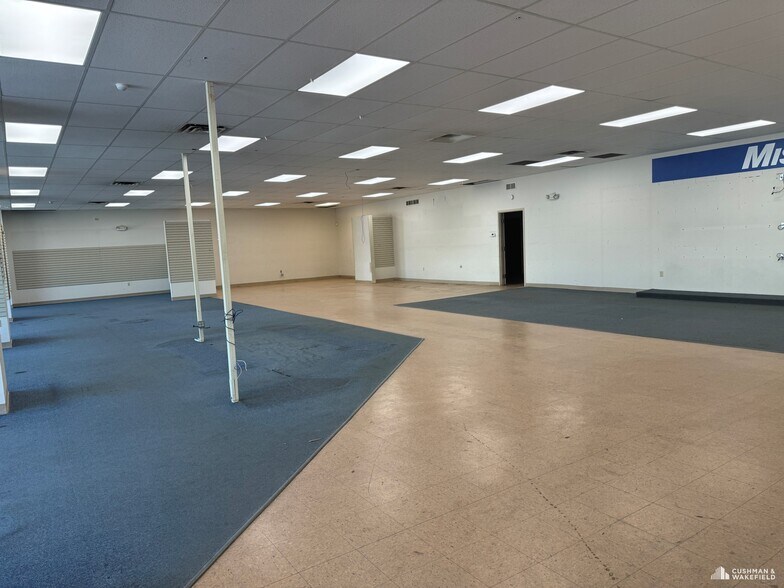 742 N College Ave, Fort Collins, CO à vendre - Photo intérieure – Image 2 sur 3