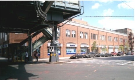 840 Westchester Ave, Bronx, NY à vendre - Photo de l’immeuble – Image 3 sur 7