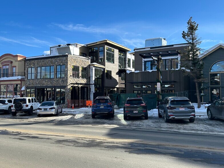 310 Main St, Frisco, CO à louer - Photo de l’immeuble – Image 3 sur 14
