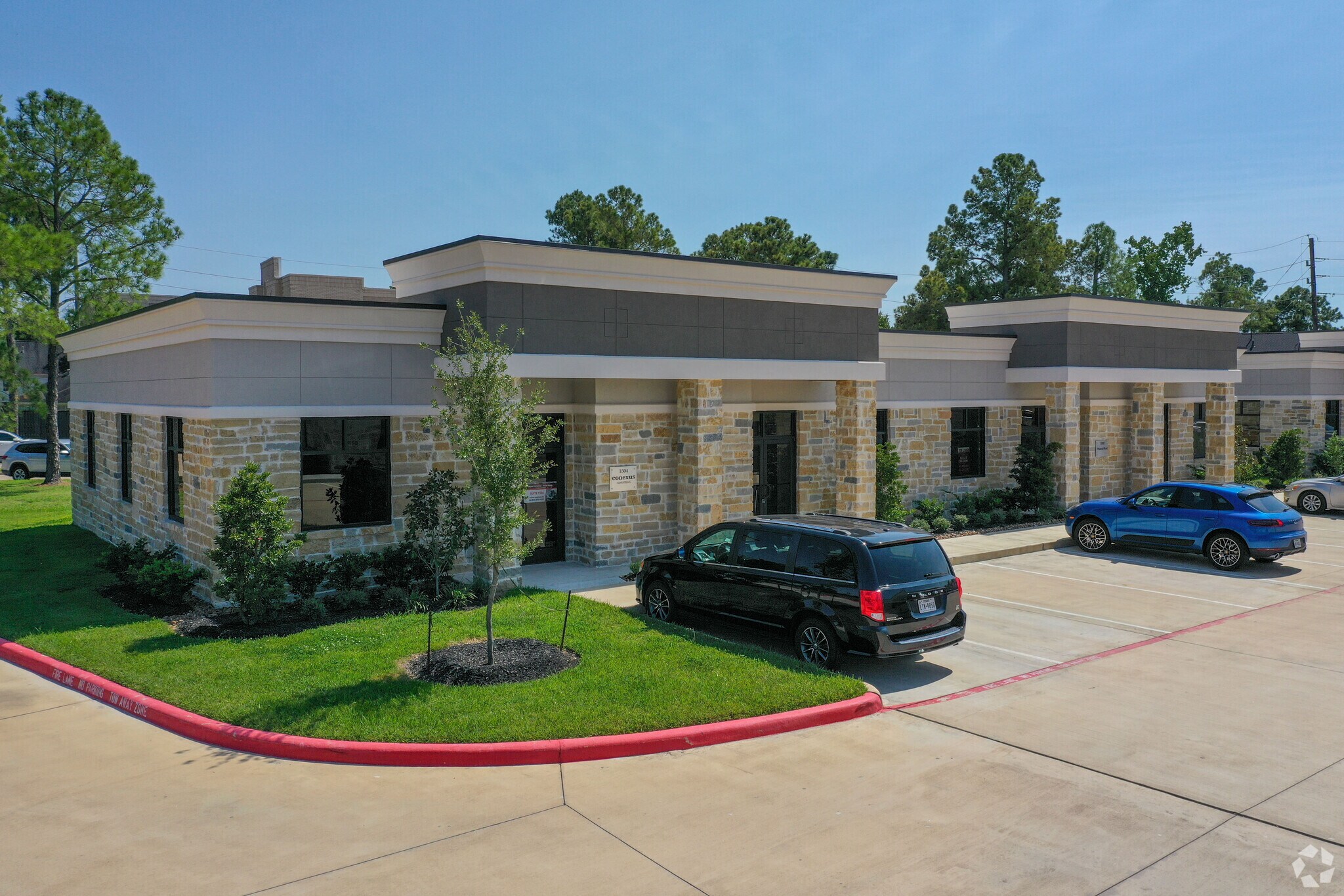 633 E Fernhurst Dr, Katy, TX à louer Photo principale– Image 1 sur 11
