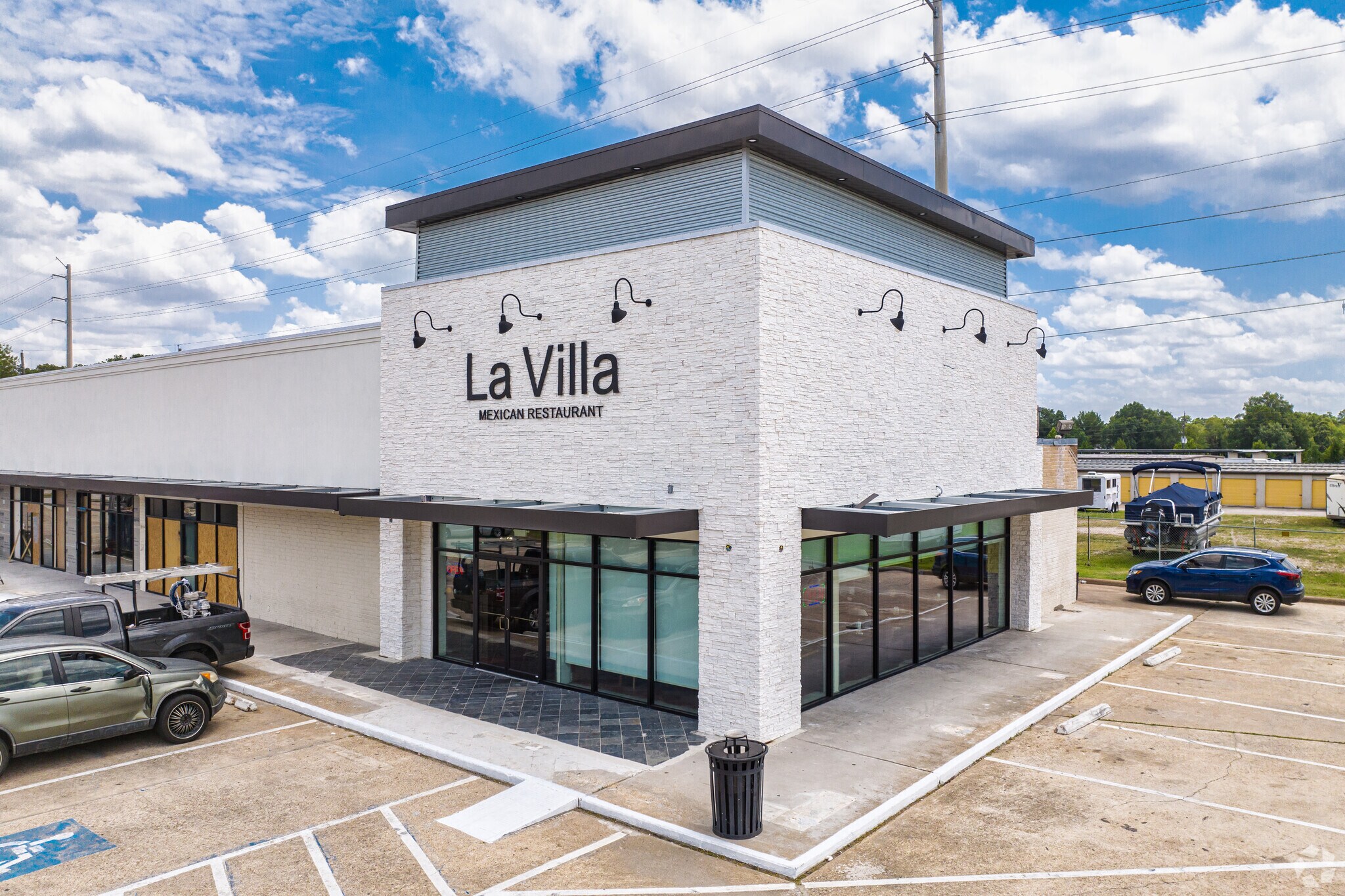 7924 FM-1960 E, Humble, TX à louer Photo principale– Image 1 sur 7