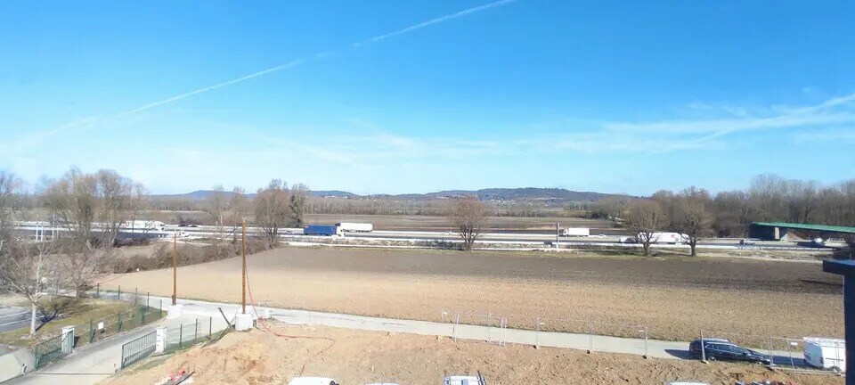 Bureau dans Vaulx-Milieu à vendre - Aérien – Image 2 sur 10