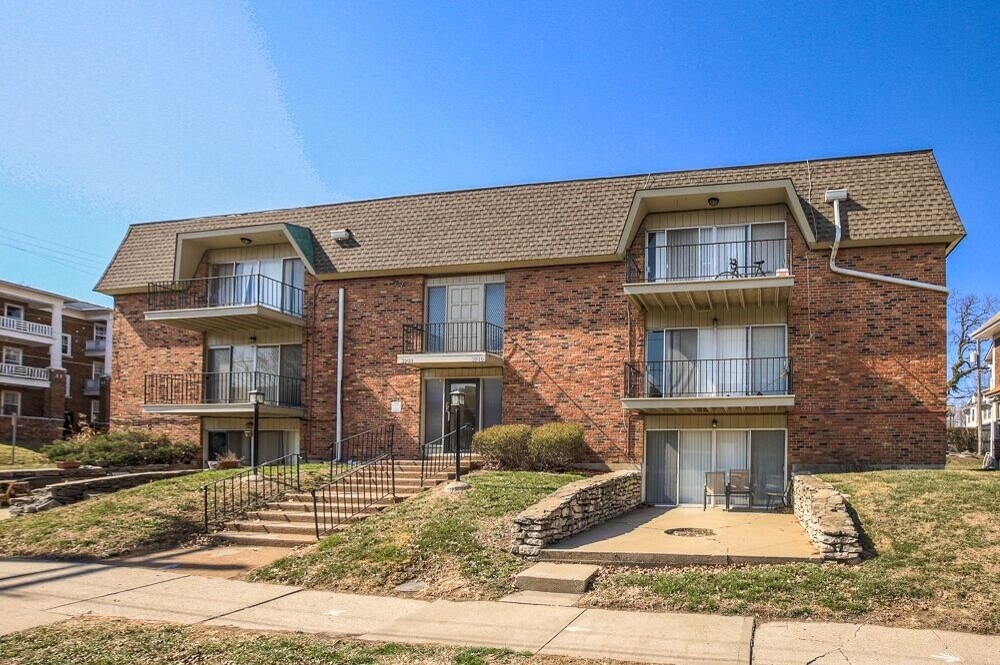 3740 Wyandotte St, Kansas City, MO à vendre Photo principale– Image 1 sur 12