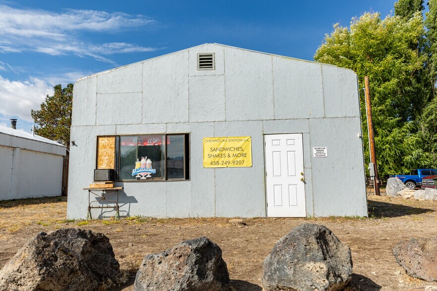 331 OR-31, Paisley, OR à vendre - Photo de l’immeuble – Image 3 sur 16