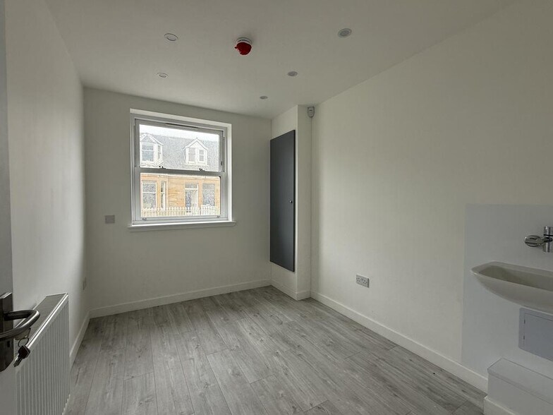 18 Main St, Falkirk à vendre - Photo de l’immeuble – Image 2 sur 4