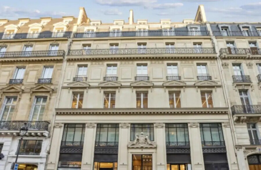 Bureau dans Paris à louer - Photo de l’immeuble – Image 1 sur 8