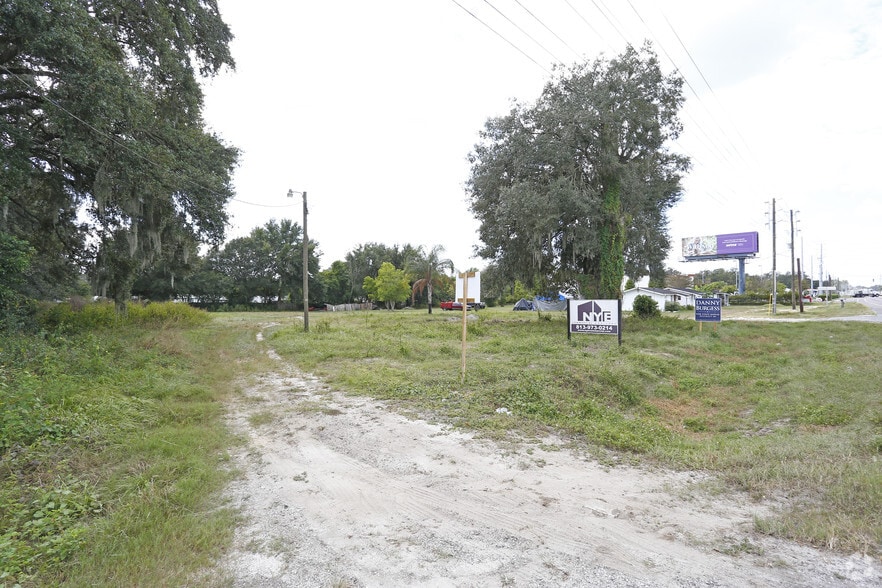 34602 State Road 54, Zephyrhills, FL à louer - Photo principale – Image 1 sur 9