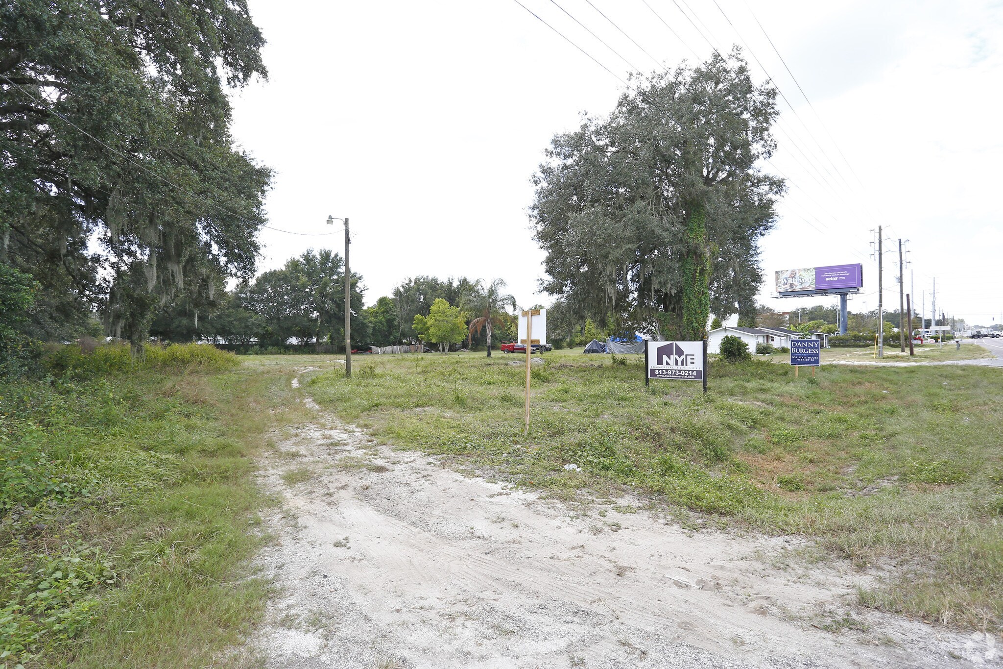 34602 State Road 54, Zephyrhills, FL à louer Photo principale– Image 1 sur 10