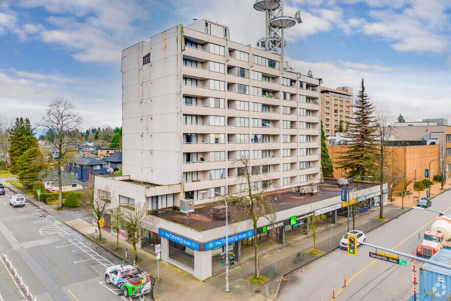 631 Sixth St, New Westminster, BC à louer - Photo principale – Image 2 sur 14