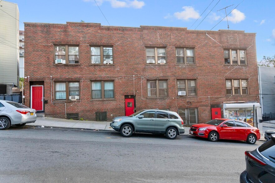 127-131 Highland Ave, Yonkers, NY à vendre - Photo de l’immeuble – Image 3 sur 13