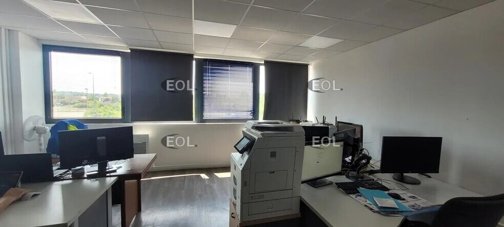 Industriel/Logistique dans Saint-Quentin-Fallavier à vendre - Photo intérieure – Image 3 sur 5