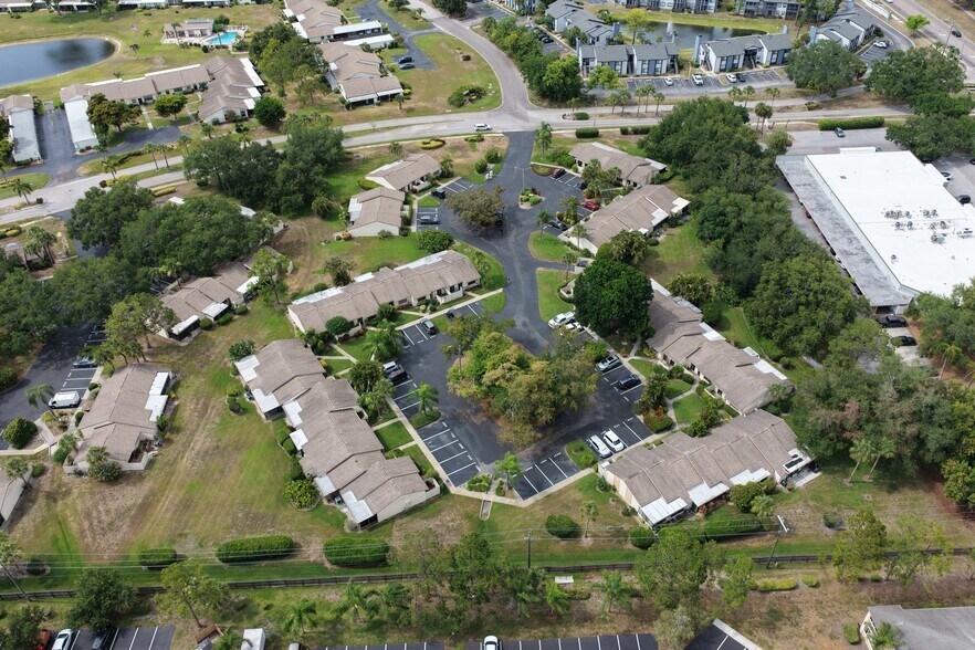 2906 62nd St W, Bradenton, FL à vendre - Photo de l’immeuble – Image 2 sur 9