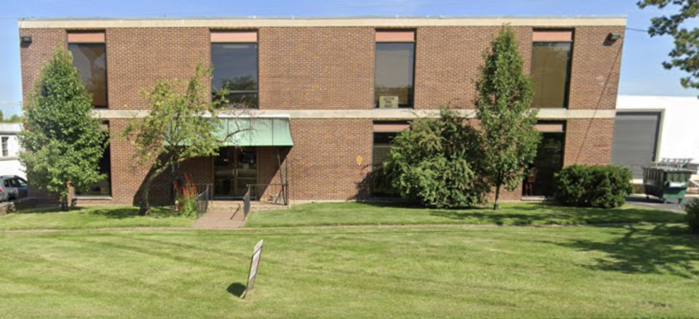 22159 N Pepper Rd, Lake Barrington, IL à louer - Photo de l’immeuble – Image 2 sur 2
