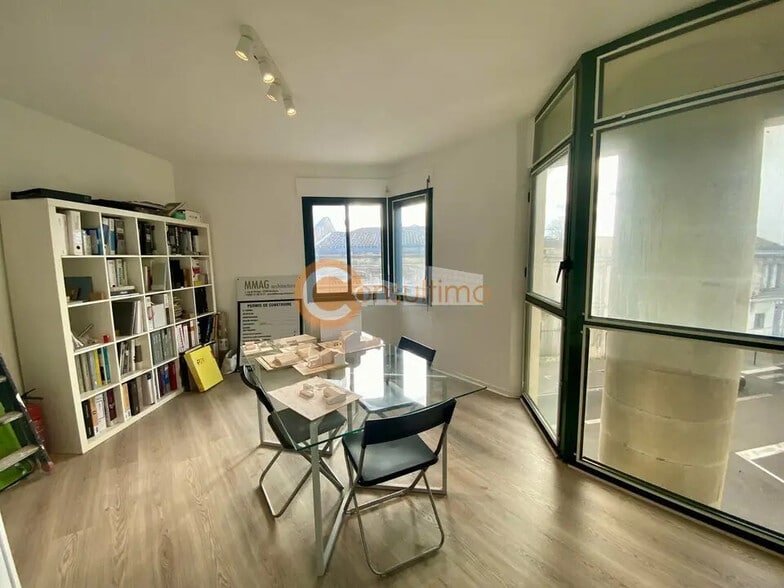Bureau dans Bordeaux à vendre - Photo de l’immeuble – Image 3 sur 6