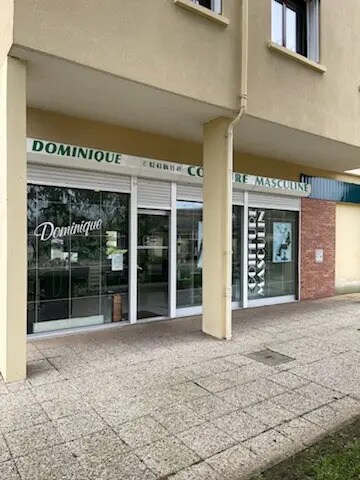 Plus de détails pour Local d’activités à vendre