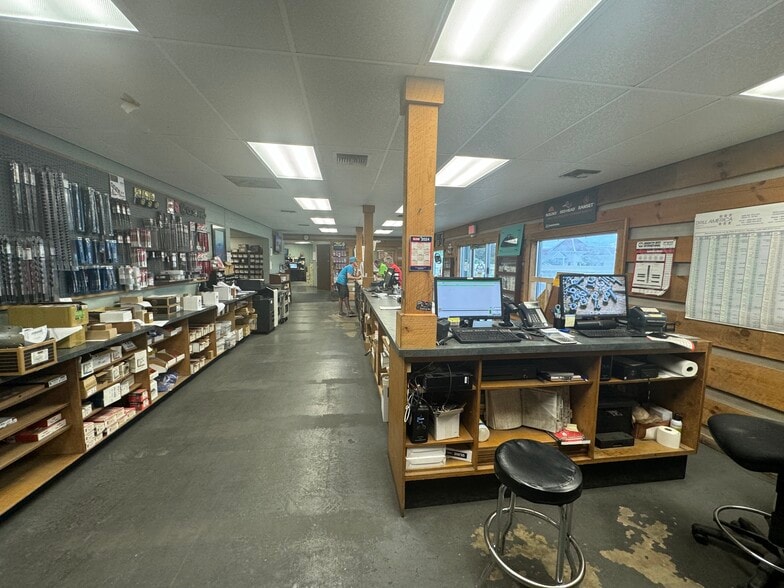 10300 Us Highway 19 N, Pinellas Park, FL à vendre - Hall d’entrée – Image 3 sur 10