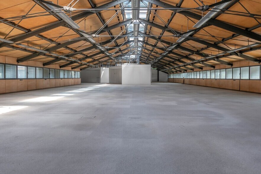 Castle Meadow Rd, Nottingham à louer - Photo intérieure – Image 3 sur 8