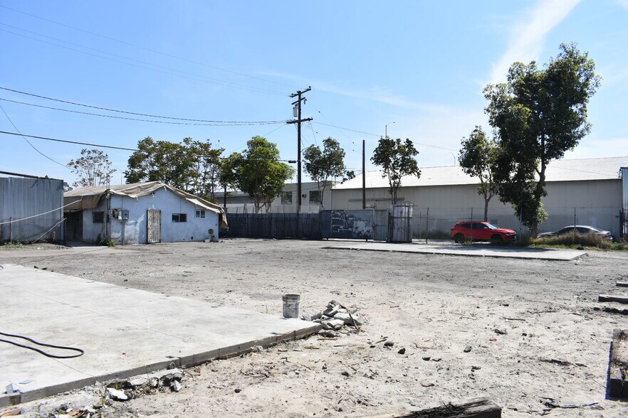 4630-4646 E Washington Blvd, Commerce, CA à louer - Photo de l’immeuble – Image 2 sur 48