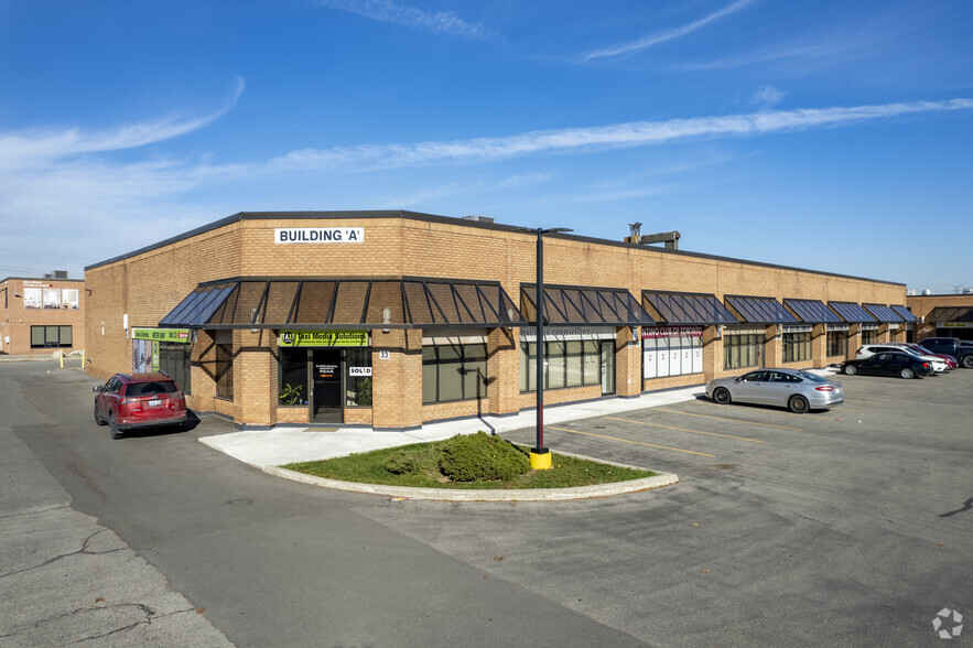3300 Steeles Ave W, Vaughan, ON à louer - Photo de l’immeuble – Image 3 sur 4
