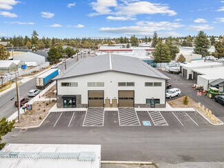 Plus de détails pour 693 SE Glenwood Dr, Bend, OR - Industriel/Logistique à louer