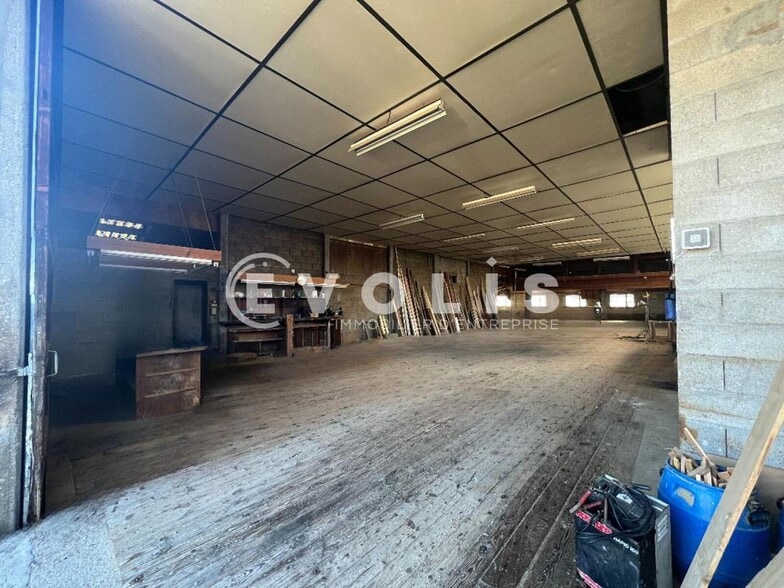 Industriel/Logistique dans Draveil à vendre - Photo intérieure – Image 2 sur 11