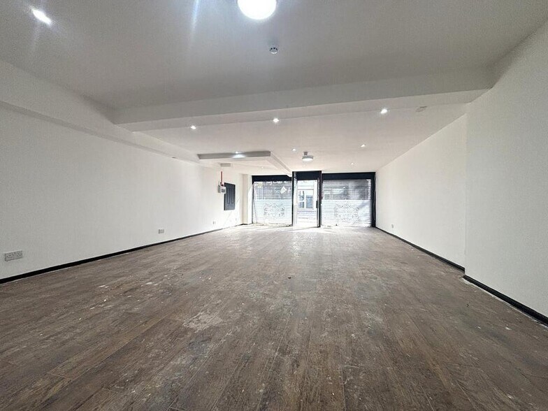 36 Piccadilly, Stoke On Trent à louer - Photo de l’immeuble – Image 2 sur 9