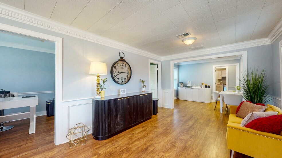 105 N Madison Ave, Louisville, KY à louer - Photo intérieure – Image 3 sur 23