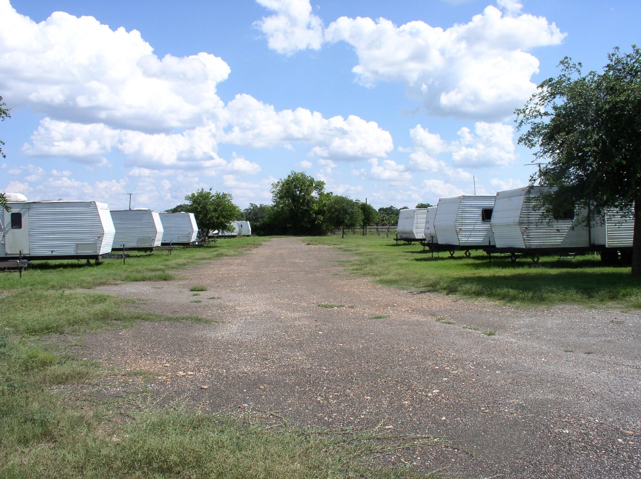 1009 W Heaton St, Cuero, TX à vendre Autre– Image 1 sur 25
