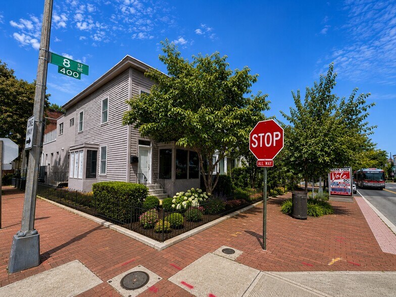 400 8th St NE, Washington, DC à louer - Photo de l’immeuble – Image 3 sur 6