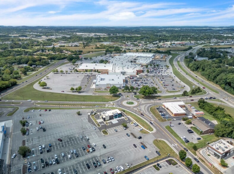 197 Foothills Mall, Maryville, TN à vendre - Photo de l’immeuble – Image 3 sur 11