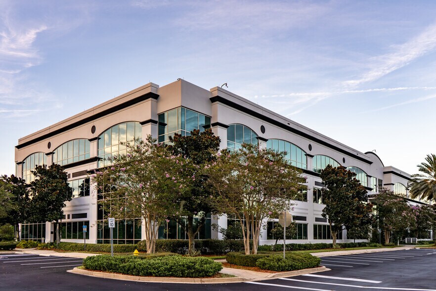 10751 Deerwood Park Blvd, Jacksonville, FL à louer - Photo de l’immeuble – Image 2 sur 11