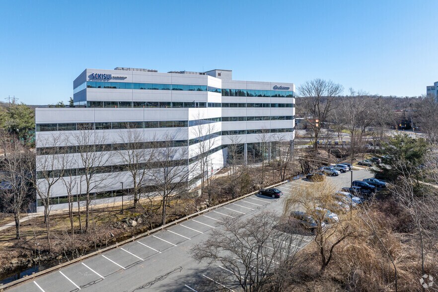 1 Wall St, Burlington, MA à louer - Photo de l’immeuble – Image 3 sur 8