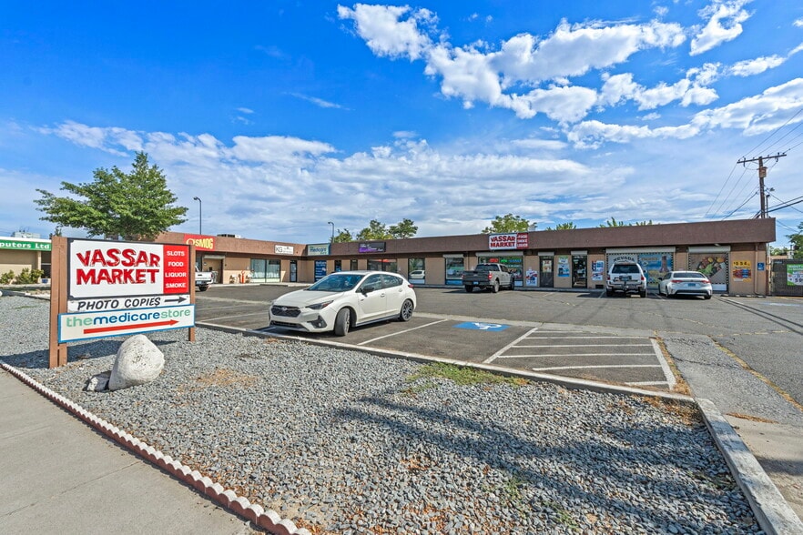 1870 Vassar St, Reno, NV à vendre - Photo de l’immeuble – Image 1 sur 13