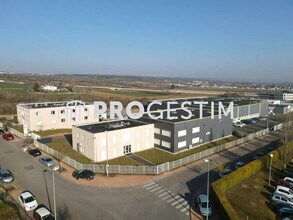 Fontaine-lès-Dijon - VUE AÉRIENNE  vue de carte