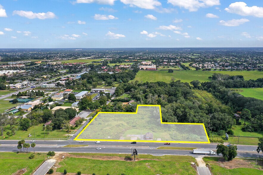 11535 N Us Highway 301, Oxford, FL à vendre - Photo de l’immeuble – Image 2 sur 4