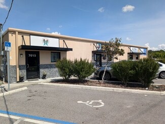 Plus de détails pour 7015 N Manhattan Ave, Tampa, FL - Local d'activités à louer