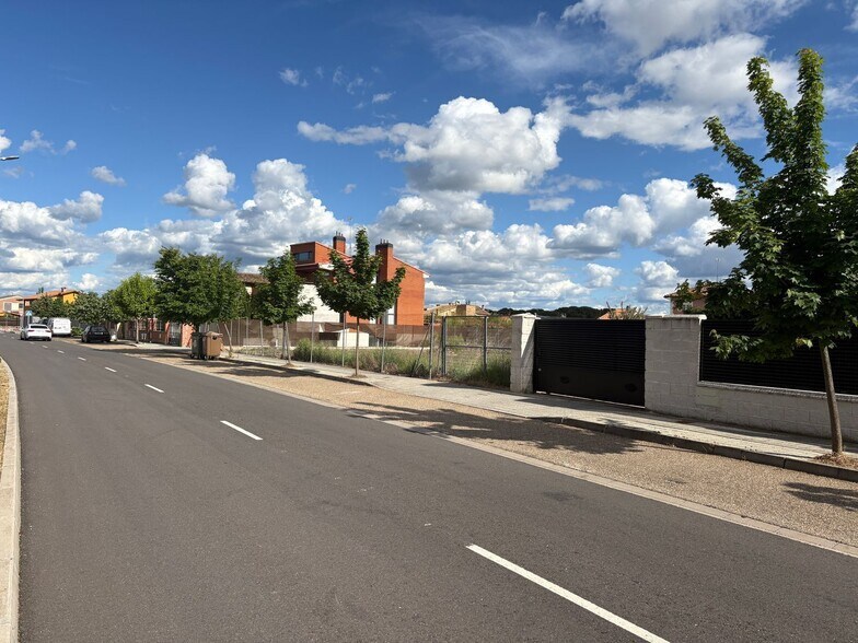 Terrain dans Aldeamayor de San Martín, Valladolid à vendre - Photo de l’immeuble – Image 3 sur 22