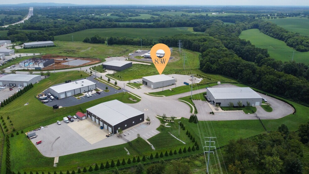 311 Corporate Dr, Shelbyville, KY à vendre - Photo de l’immeuble – Image 3 sur 45