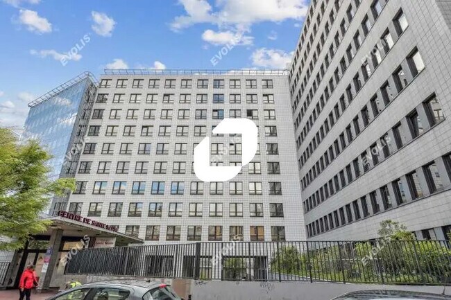 Plus de détails pour Bureau à louer