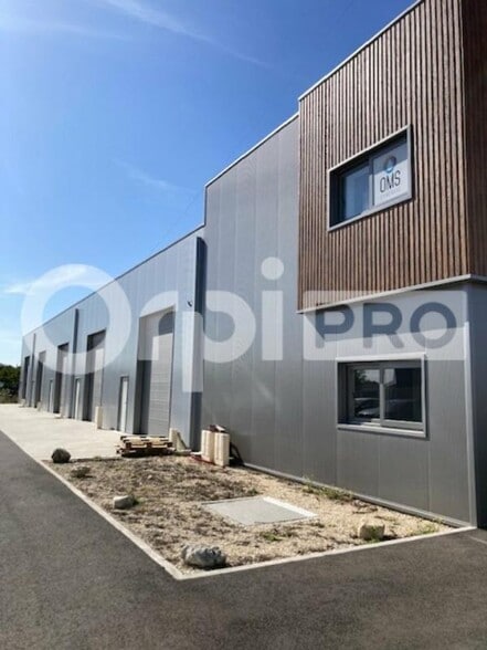 Industriel/Logistique dans Chaingy à louer - Photo de l’immeuble – Image 3 sur 6