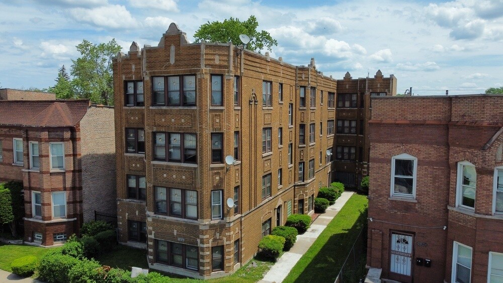 11343 S King Dr, Chicago, IL à vendre Photo principale– Image 1 sur 19