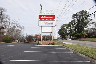 4811 Trousdale Dr, Nashville, TN à louer Photo intérieure– Image 2 sur 10