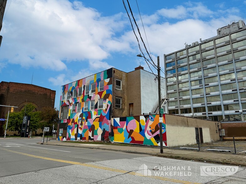 3608 Euclid Ave, Cleveland, OH à vendre - Photo de l’immeuble – Image 3 sur 6