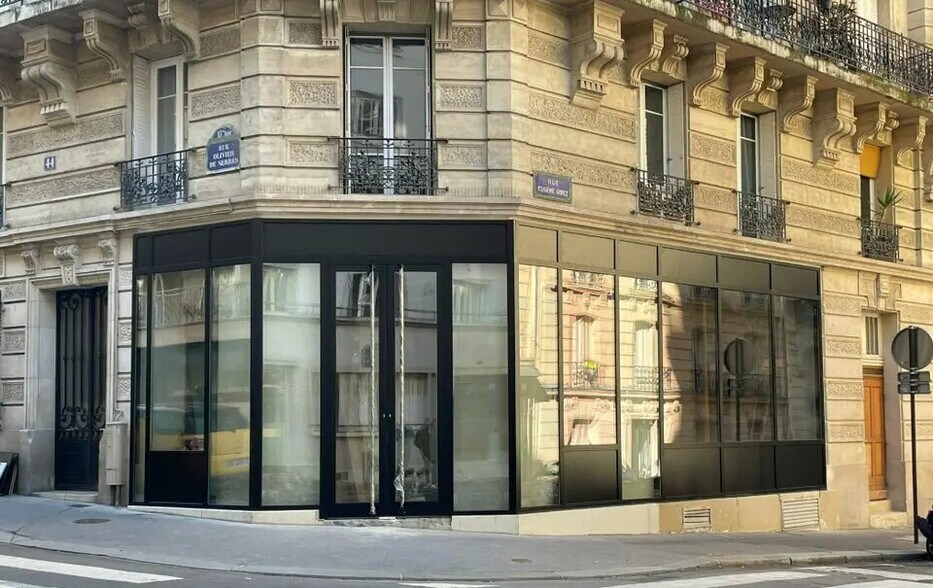 Local commercial dans Paris à louer - Photo de l’immeuble – Image 1 sur 5