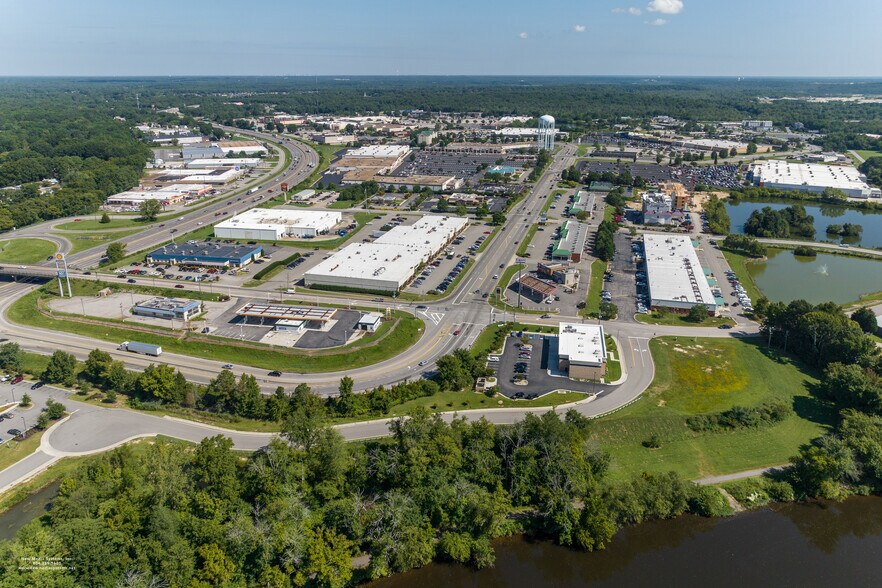 Lot 9 – 0 E. Roslyn Rd, Colonial Heights, VA à vendre - Aérien – Image 1 sur 4