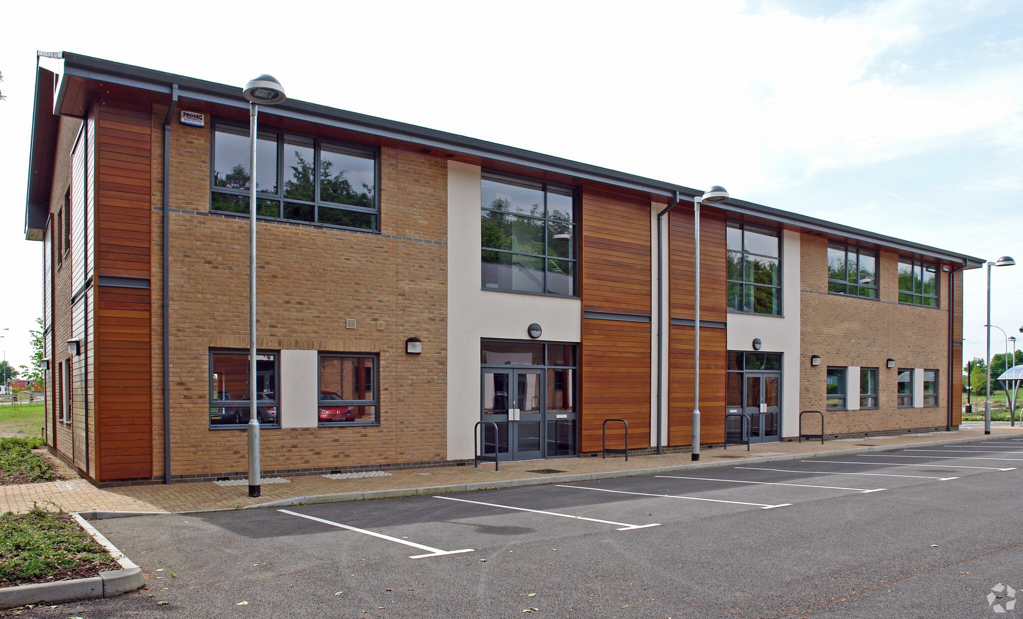 Cherry Hall Rd, Kettering à louer Photo principale– Image 1 sur 4