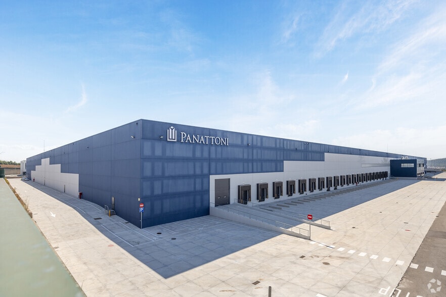 Carrer Palència, La Bisbal del Penedès, Tarragona à louer - Photo principale – Image 3 sur 5