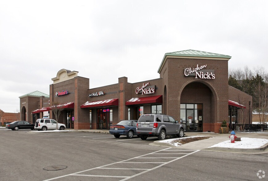 9040 Carothers Pky, Franklin, TN à louer - Photo principale – Image 1 sur 9