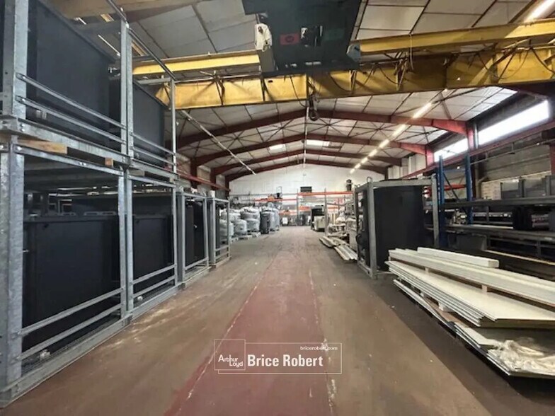 Local d’activités dans Messimy à louer - Photo intérieure – Image 3 sur 6